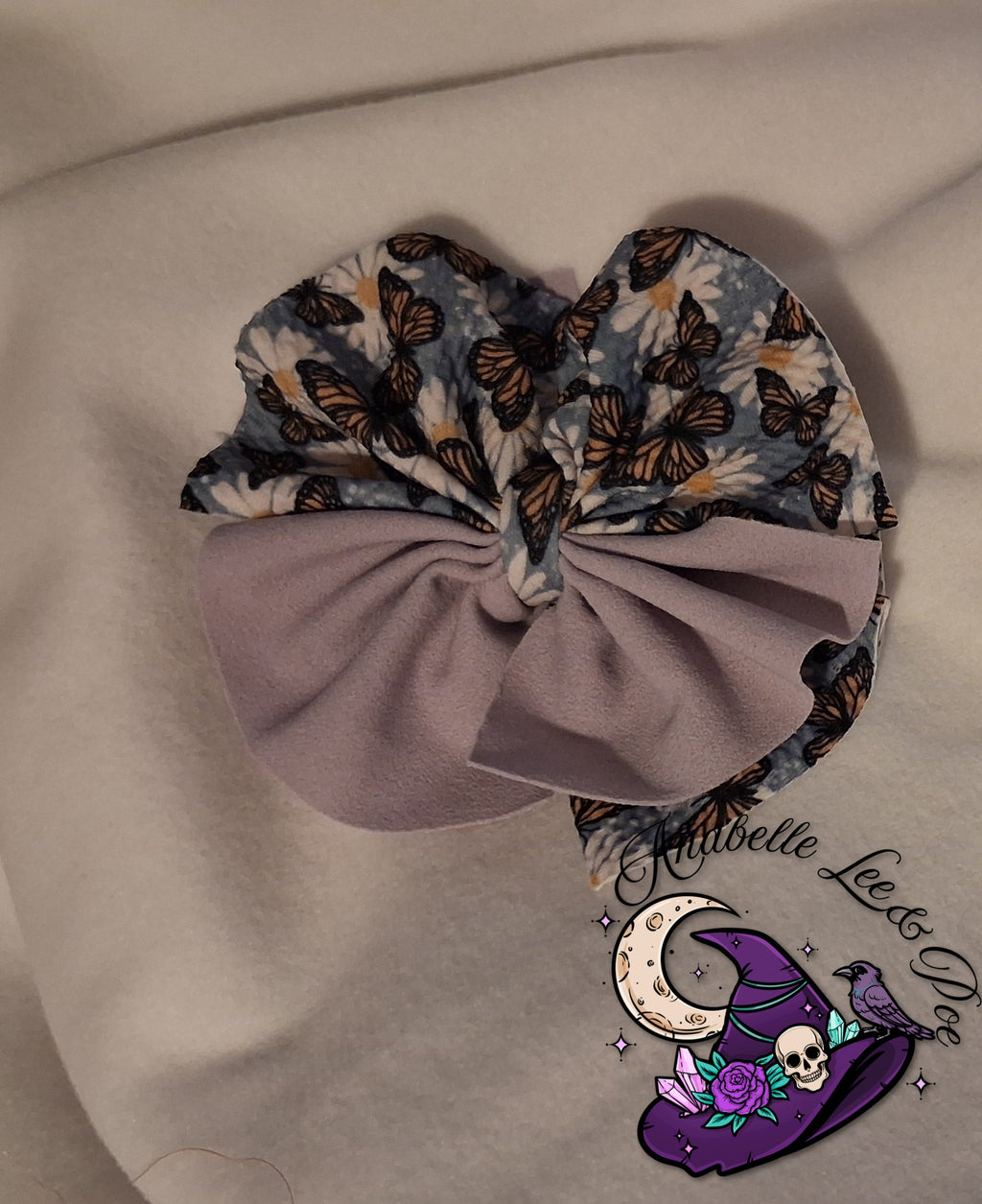 Butterfly bow