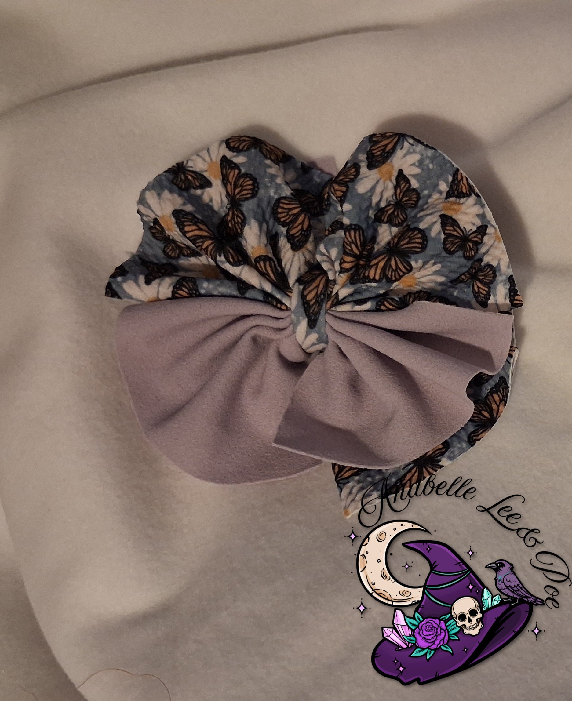 Butterfly bow