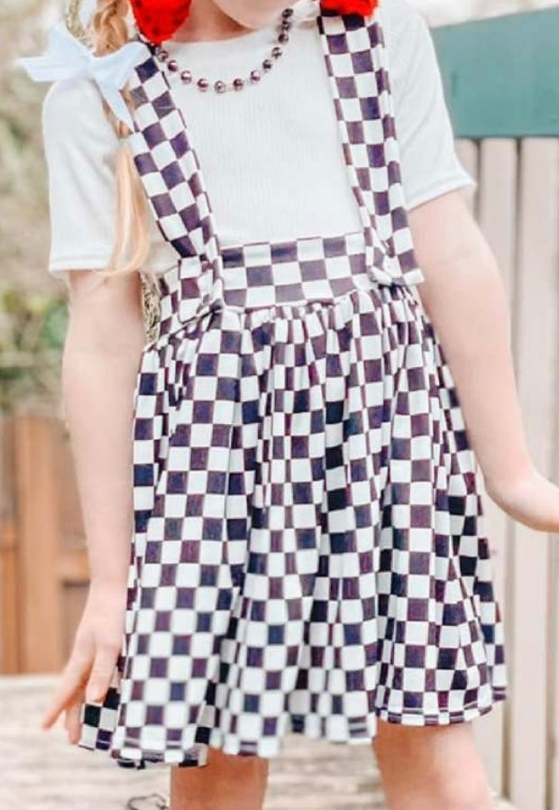 Piper pinafore