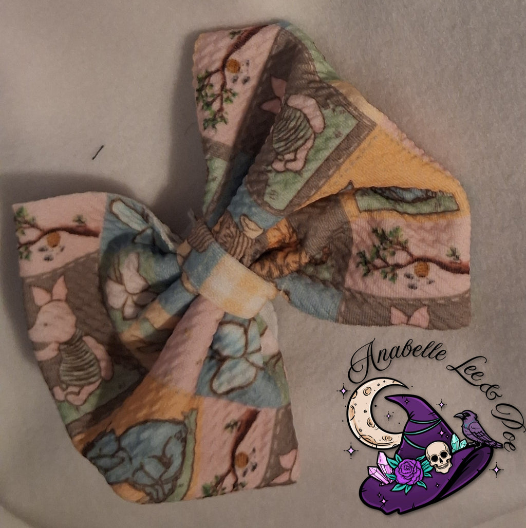 Vintage hundred acre friends bow