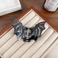 PRE-ORDER BAT CLAW CLIPS